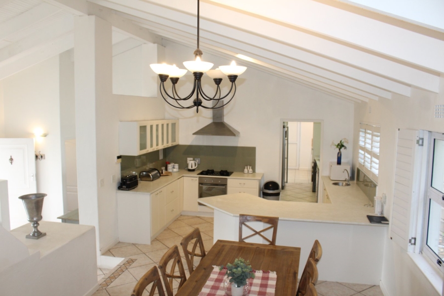 4 Bedroom Property for Sale in Simons Kloof Western Cape